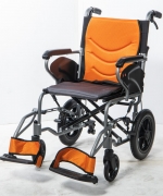 均佳-鋁合金掀腳輪椅(看護型)